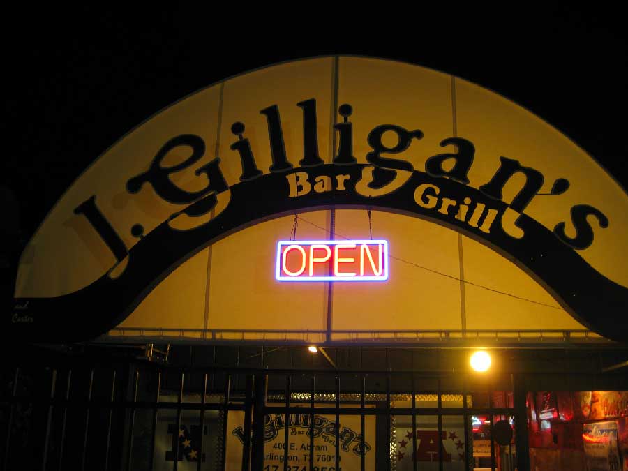 J. Gilligans Bar and Grill